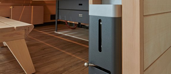 BONATHERM under bench heater