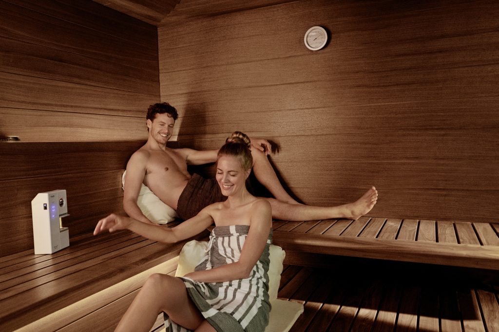 Klafs Sauna Aurora Mollis Microsalt Paar Entspannung RGB 150dpi